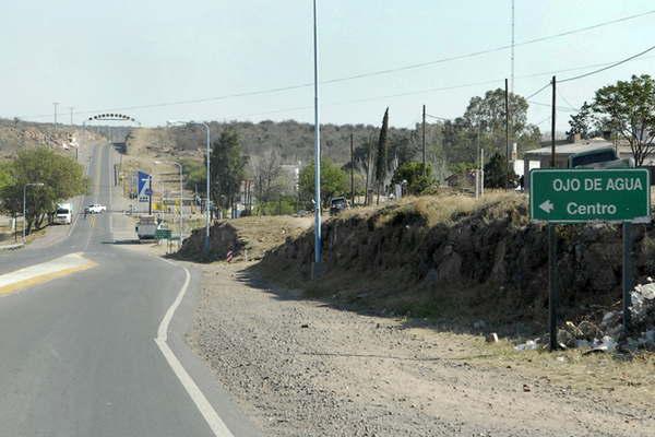 El Presidente quiere construir hasta 2019 la autopista Las Termas-Jesuacutes Mariacutea