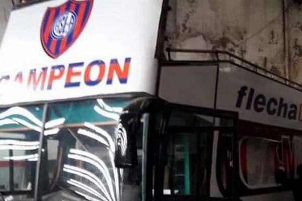 El Cicloacuten y Lanuacutes ya tienen colectivo para festejar