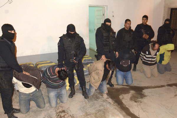 Los 373 kilos de cocaiacutena veniacutean de Bolivia y teniacutean como destino la provincia de Buenos Aires