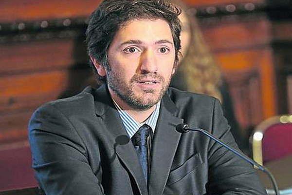 Un hijo de Baacuteez recusoacute al juez Casanello porque protege a Cristina