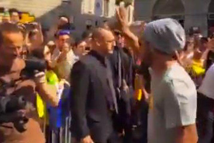 iquestRonaldinho llegoacute caminando a ver la final la Champions League