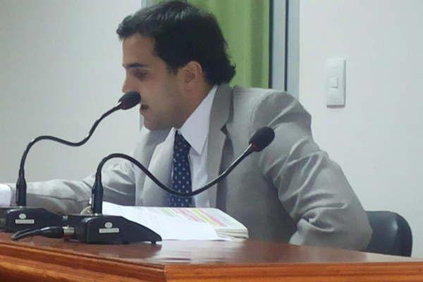 Realizan allanamientos y recuperan dos motos que fueron robadas