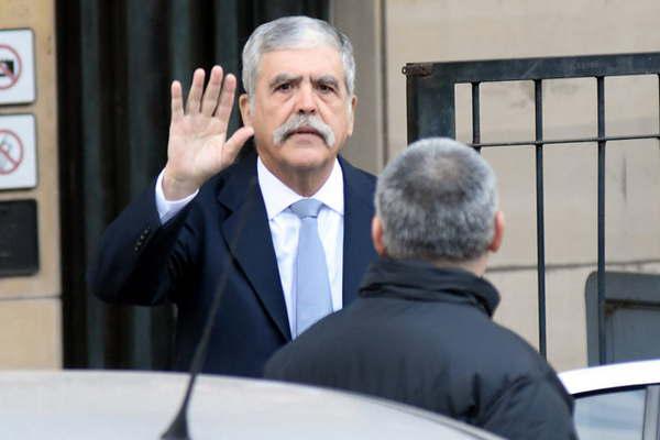 De Vido sumoacute una nueva denuncia- ahora por malversacioacuten