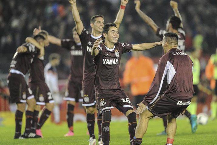 iquestSabes cuaacutentos tiacutetulos tiene en total Lanuacutes