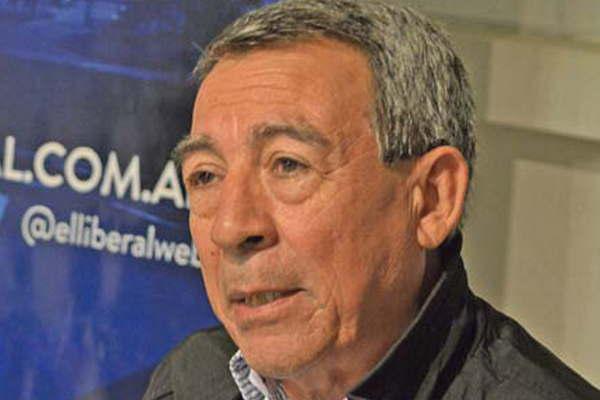 Dr Carlos Carabajal- Las medidas de prevencioacuten tienen que ser liacutederes en esta situacioacuten