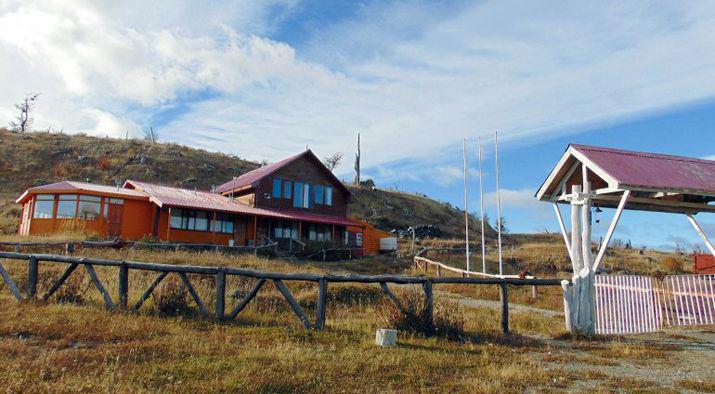 Detectan dos propiedades que Laacutezaro Baacuteez le comproacute a los Kirchner