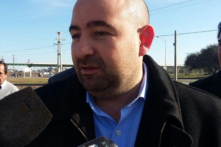 Pablo Mirolo- Le di la bienvenida al presidente y le agradeciacute que visite La Banda