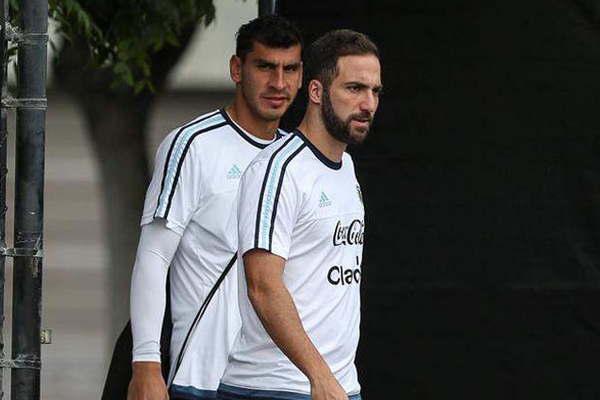 El Pipa Higuaiacuten buscaraacute revancha  en esta Copa Ameacuterica Centenario 