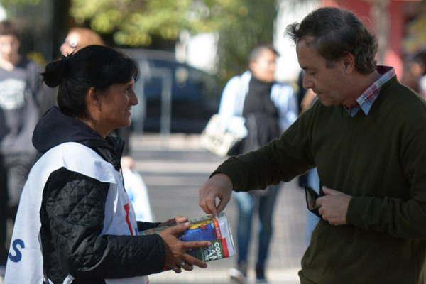 Convocan a la Colecta Anual de Caacuteritas
