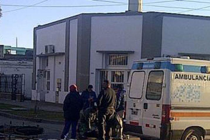 Choque en barrio Belgrano dejoacute a una mujer herida
