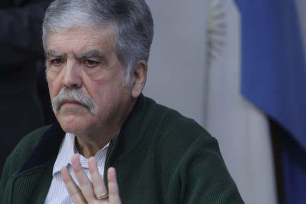 El juez Bonadio embargoacute el 20 por ciento del sueldo de De Vido