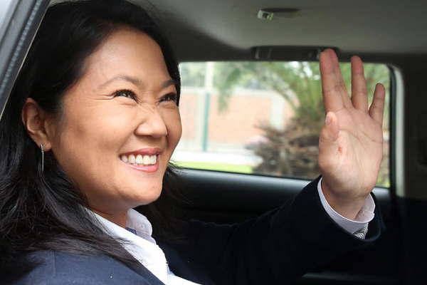 La ventaja de Kuczynski sobre Fujimori bajoacute a menos de 50000 votos