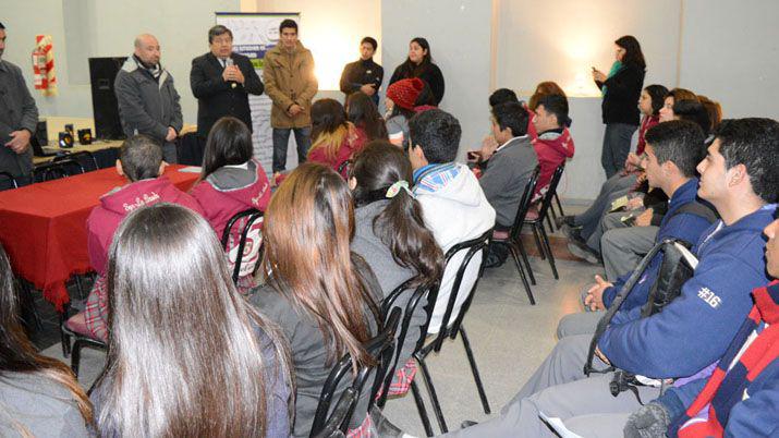 La Universidad Nacional inicioacute charlas para estudiantes secundarios