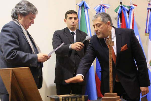 Juroacute un flamante vocal del Superior Tribunal de Justicia de la Provincia