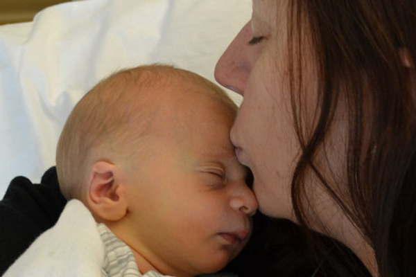 Gran preocupacioacuten en Santiago por el aumento de partos por cesaacuterea electiva