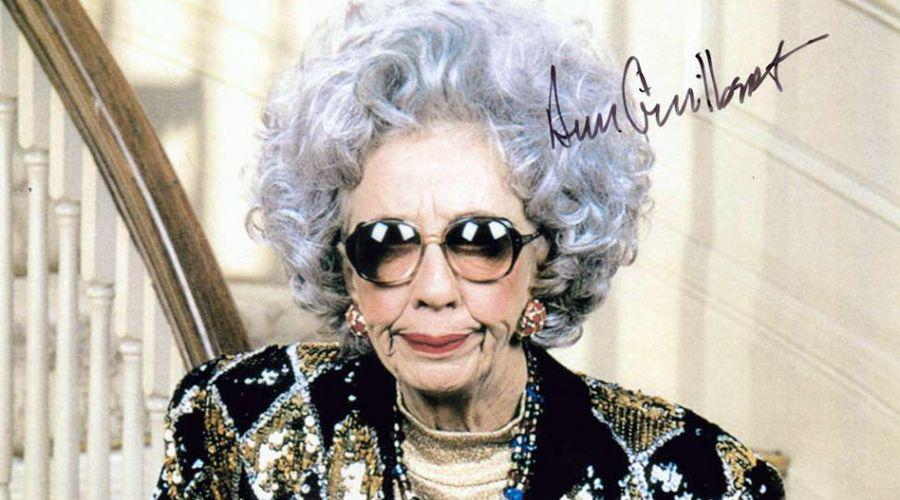 Murioacute Yetta la abuela de La Nintildeera