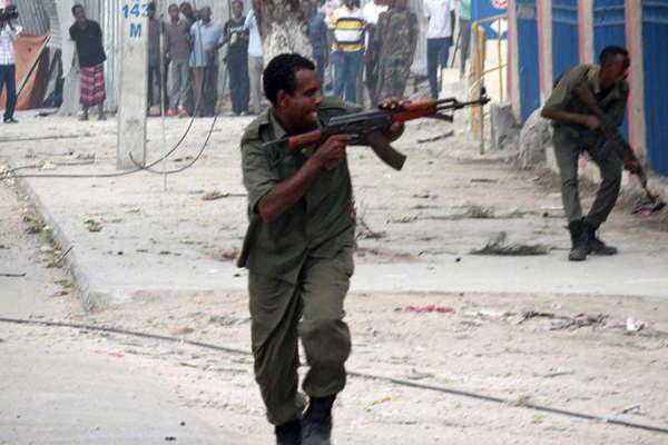 Ataque contra hotel provocoacute 35 viacutectimas fatales en Somalia