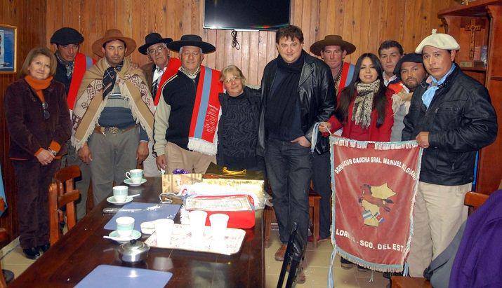 La cabalgata del Bicentenario de la Independencia Nacional pasoacute por Loreto