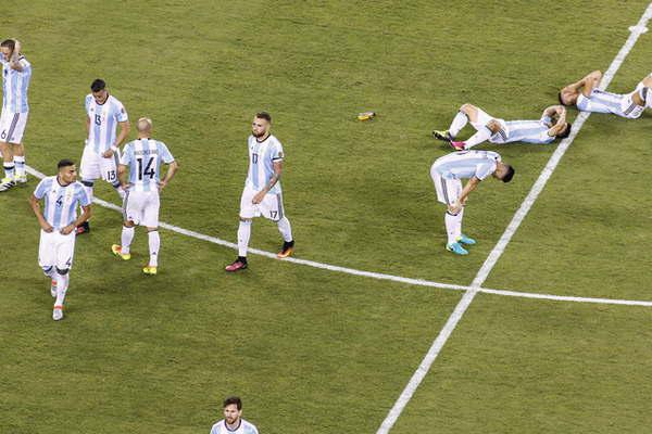 Otra vez la Argentina perdioacute en los penales y sumoacute otra gran decepcioacuten  