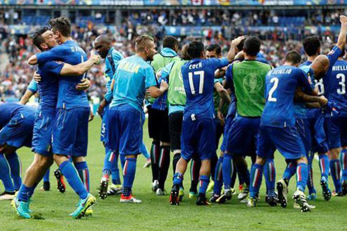 Italia se sacoacute la espina ante Espantildea y se clasificoacute a cuartos
