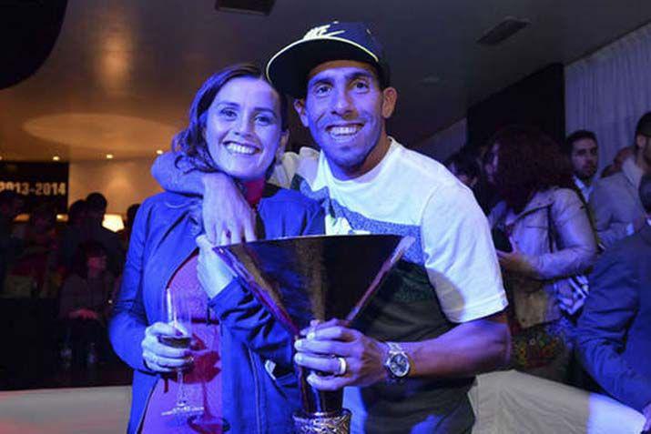 Video- El emocionante pedido de casamiento de Tevez a su novia