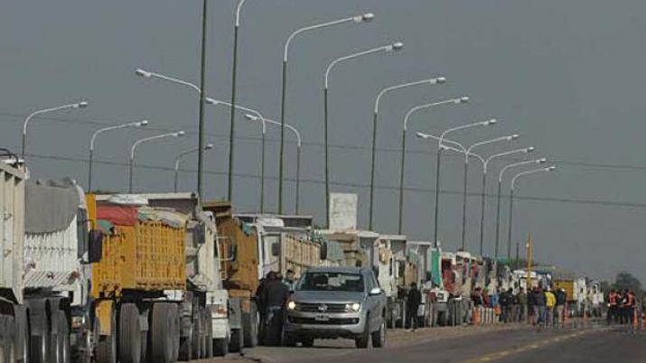 Liberan el traacutensito luego de la enorme peacuterdida en la planta de Gasnor