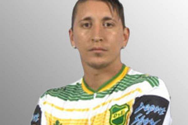 Damiaacuten Martiacutenez pasoacute de Defensa a Independiente