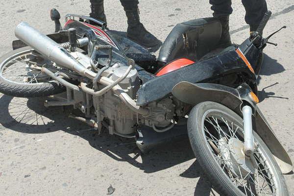 Recuperan una moto con pedido de secuestro por un robo en La Banda