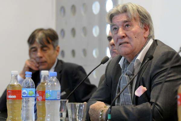 Peacuterez se reunioacute con Russo y dijo que estaacute todo abierto  