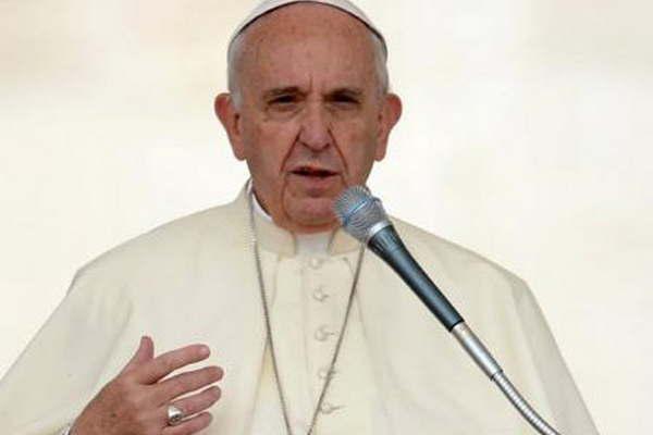 Papa Francisco- iexclPor favor nunca maacutes terrorismo