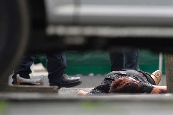 Con un machete un sirio matoacute a una mujer  e hirioacute a dos personas 