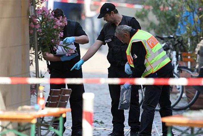 El atacante se declaró seguidor del líder de EI