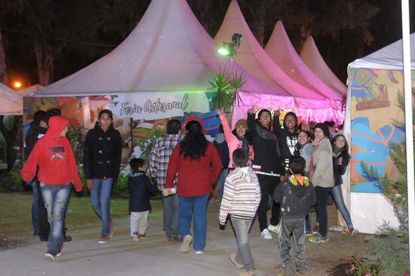 Artesano peruano sufrioacute el robo de mercaderiacutea valuada en 4 mil