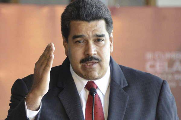 Oposicioacuten emplazoacute al poder electoral a dar paso al revocatorio contra Maduro