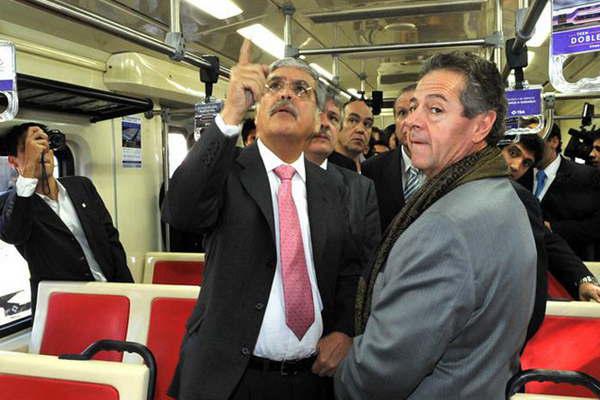 Juez rechazoacute la recusacioacuten de De Vido en causa por contratos ferroviarios