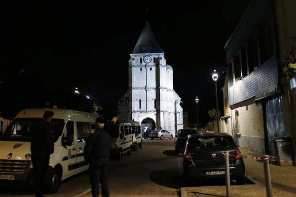 Liacutederes religiosos reclamaron maacutes seguridad en los templos