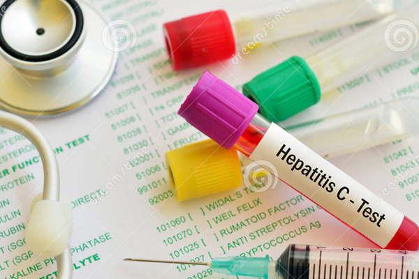 El Ministerio de Salud promueve la deteccioacuten de hepatitis virales