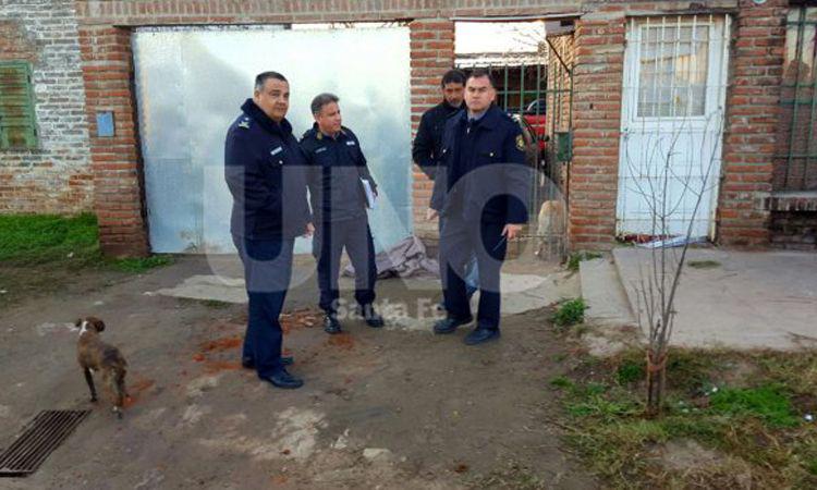 Fue abandonado en la calle