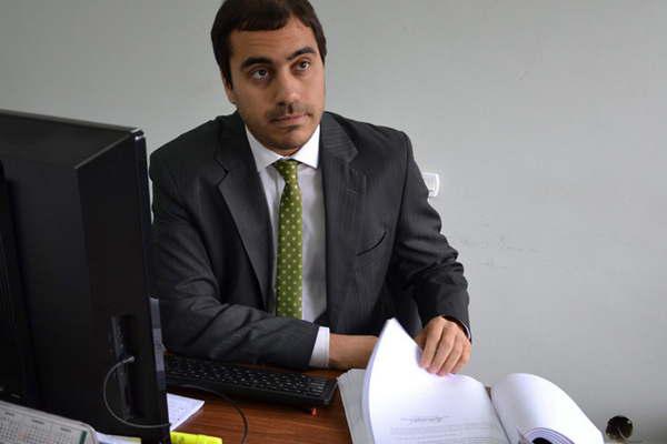 Policiacutea acusado de intento de abuso habiacutea sido denunciado por hechos similares