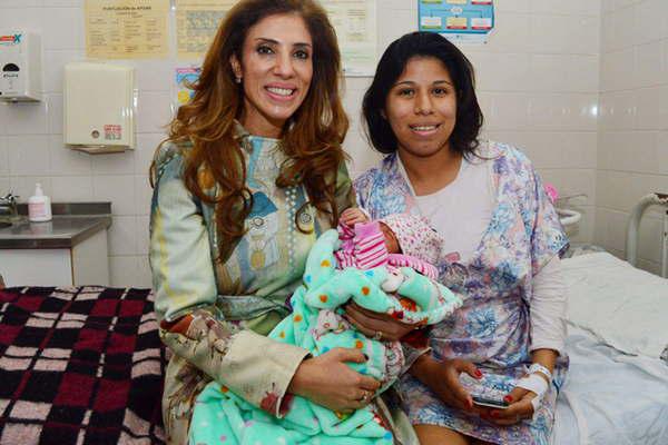 La gobernadora visitoacute el servicio de Maternidad del Hospital Regional