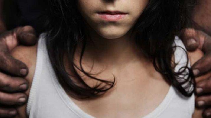 Una adolescente denuncioacute a la pareja de su abuela por supuesto abuso