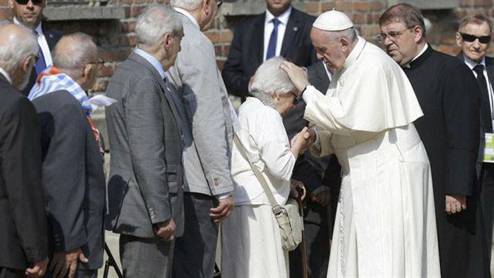 Francisco en Auschwitz- Las historias de los sobrevivientes que conocioacute