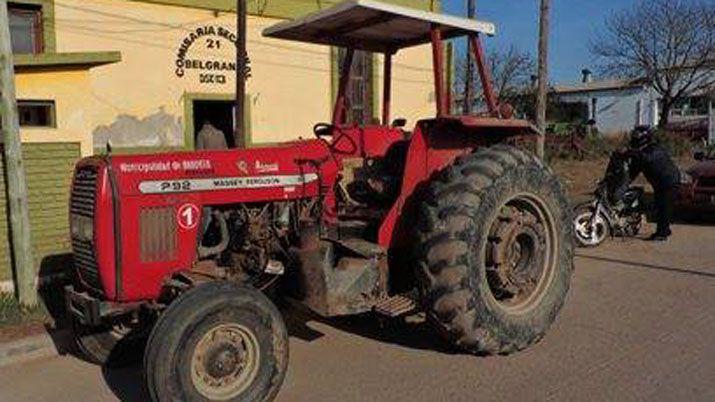 Vergonzoso- cuatro menores robaron un tractor de la Municipalidad
