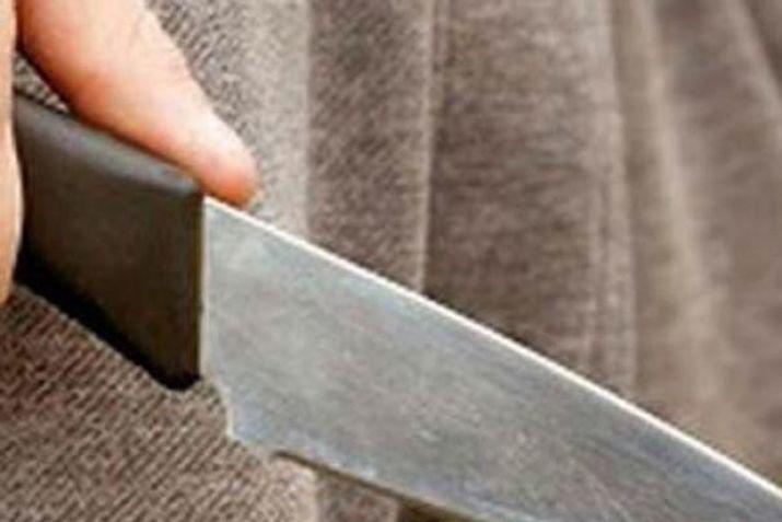 El joven habría intentado quitarle dinero a su abuelo por la fuerza