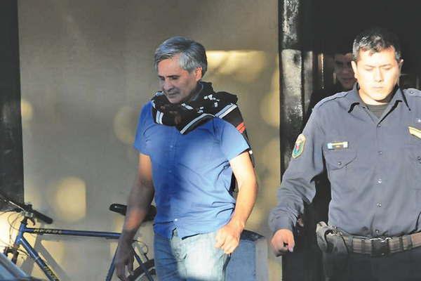 Dictan falta de meacuterito al padre Juliaacuten Ruiz y hoy quedariacutea en libertad