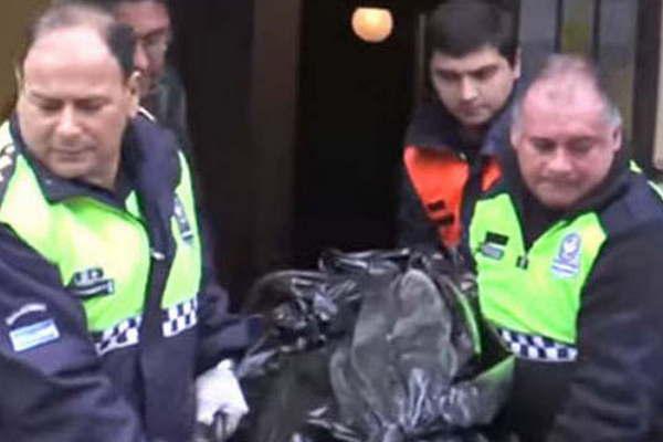 Cocinero santiaguentildeo habriacutea abierto la puerta a su asesino
