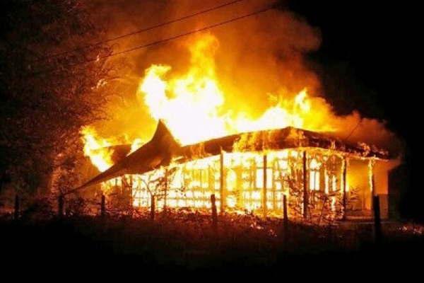 Fue quemada otra iglesia en la regioacuten de Araucaniacutea