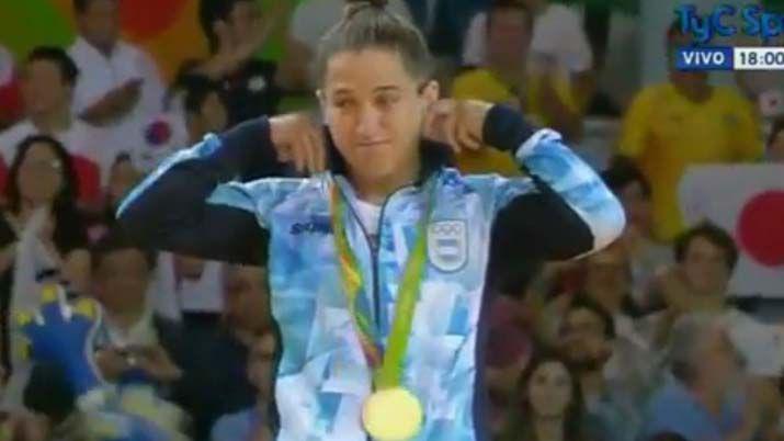 Asiacute recibioacute la Medalla de Oro la judoca Paula Pareto