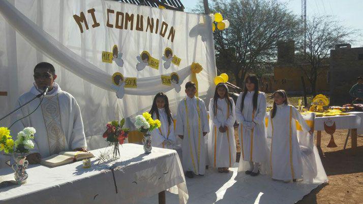 Se  honra al Santo Patrono del Pan y del Trabajo en Colonia Dora