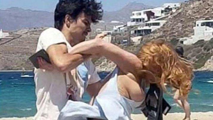 Escaacutendalo por el video de Lindsay Lohan agredida por su novio en Grecia